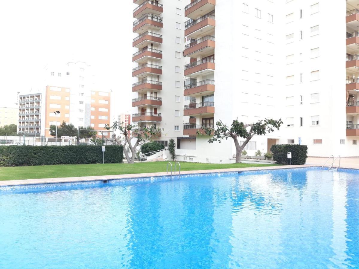 Valldigna 7 Playa De Gandia Solo Familias Exterior foto